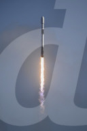 NEWS - SpaceX startet weitere Starlink-Satelliten