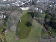 NEWS - Ukraine-Konflikt: Das 48 Millionen Pfund teure Anwesen des Oligarchen Alisher Ousmanov in Highgate, London,