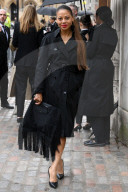 PEOPLE -  Promis bei der Burberry Show in London