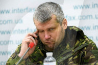 NEWS - Ukraine-Konflikt: Gefangene russische Piloten sprechen an einer Pressekonferenz in Kiew teil,