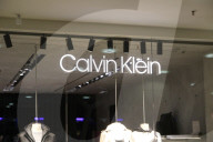 NEWS - Ukraine-Konflikt: Offene Shops internationaler Premium-Brands in St. Petersburg