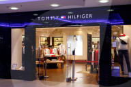 NEWS - Ukraine-Konflikt: Offene Shops internationaler Premium-Brands in St. Petersburg