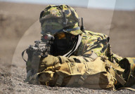 NEWS - Japanisches Militär und US-Marines bei einer gemeinsamen Militärübung in Japan