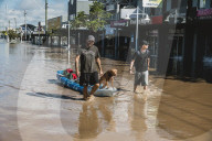 Ballina flood: thousands of homes impacted with ‘peak to continue for a number of hours’
Mayor of northern NSW town calls for help, saying water ‘is still coming full force towards us’