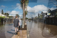 Ballina flood: thousands of homes impacted with ‘peak to continue for a number of hours’
Mayor of northern NSW town calls for help, saying water ‘is still coming full force towards us’