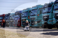 NEWS - LKW-Fahrer protestieren gegen die hohen Spritpreise in Bergheim