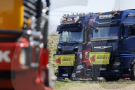 NEWS - LKW-Fahrer protestieren gegen die hohen Spritpreise in Bergheim
