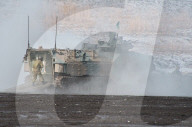 NEWS - Gemeinsame Militärübung der Japan Ground Self-Defense Force mit den U.S. Marines