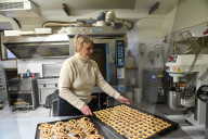 Italian bear removed to sanctuary after bakery break-in takes the biscuit
Authorities in Abruzzo step in to stop Carrito the Marsican bearís increasingly brazen behaviour.