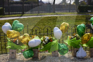 ‘King of Sheffield’ memorial built without permission, council says. Family of late boxer Willy Collins disputes claim over huge marble tribute in Shiregreen cemetery
