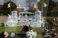 ‘King of Sheffield’ memorial built without permission, council says. Family of late boxer Willy Collins disputes claim over huge marble tribute in Shiregreen cemetery