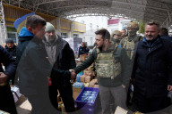 NEWS - Ukraine-Krieg: Der ukrainische Präsident Volodymyr Zelensky besucht die Stadt Bucha