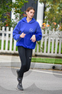 PEOPLE - Kaia Gerber geht joggen