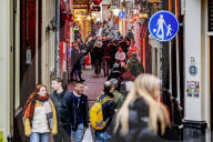 NEWS - Coronavirus: Ist Corona vorbei? Viele Touristen in den Strassen von Amsterdam