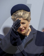 ROYALS - Besuch der niederländischen Königin im Tulpenfeld