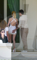 PEOPLE - Frisch verheiratet:  Brooklyn Beckham und Nicole Peltz beim Hochzeitsbrunch