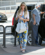 PEOPLE - Flower Power: Heidi Klum trifft bei den America's Got Talent Studios ein