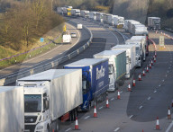 P&O Cancellations Cause Traffic Buildup as Families Queue for the Eurotunnel