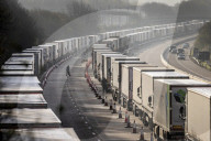 P&O Cancellations Cause Traffic Buildup as Families Queue for the Eurotunnel