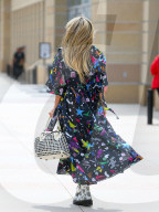 PEOPLE - Heidi Klum bei der Ankunft in den 'America's Got Talent'-Studios