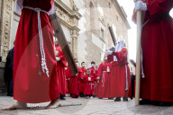 FEATURE - Spanien: Prozession während der Karwoche in Alcala de Henares