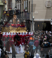 FEATURE - Spanien: Prozession während der Karwoche in Alcala de Henares