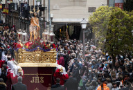 FEATURE - Spanien: Prozession während der Karwoche in Alcala de Henares