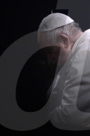 NEWS -  Papst Franziskus während der Kreuzweg-Prozession in Rom