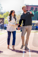 ROYALS - Prinz Harry und Meghan Marklebei den Invictus Games im Zuiderpark in Den Haag