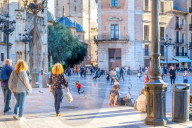 REPORTAGE - Daily Life in Valencia