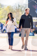 ROYALS - Prinz Harry und Meghan Marklebei den Invictus Games im Zuiderpark in Den Haag