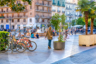 REPORTAGE - Daily Life in Valencia