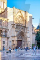 REPORTAGE - Daily Life in Valencia