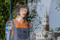 FEATURE - Biennale Venedig: Ai-Da Robot,  ultrarealistischer humanoider Roboterkünstler