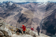 FEATURE - Auf seinen Beinstümpfen: Paul Ellis aus Widnes bezwingt den Ben Nevis