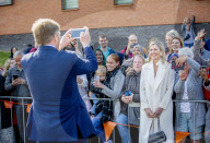 Willem-Alexander und Máxima beim Start der 10. Königsspiele in Delft