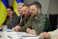 NEWS - Ukraine-Krieg:  Der US-Verteidigungsminister und der US-Aussenminister besuchen den ukrainischen Präsidenten Zelenskyy in Kiew