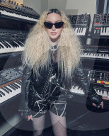 PEOPLE -  Madonnas neueste Posts in den sozialen Medien