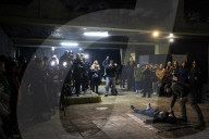 Fortress Zaporizhzhia prepares to fight as war closes in