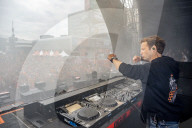 ROYALS - Königstag 2022 in Holland: Prinz Floris legt in Amsterdam als DJ auf