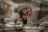NEWS - Ukraine-Krieg: Menschen in der Metrostation in Charkiw nach dem Beschuss durch die Russen