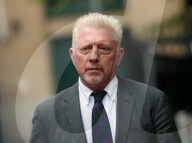 PEOPLE - Verurteilung von Boris Becker: Mit ernster Miene am Freitag vor dem Gerichtsgebäude