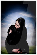 NEWS - Ukraine-Krieg: Porträts von Frauen und Kindern, die aus der Ukraine geflohen sind
