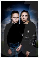 NEWS - Ukraine-Krieg: Porträts von Frauen und Kindern, die aus der Ukraine geflohen sind
