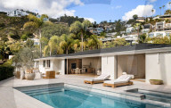 FUSSBALL - Fussballstar Leroy Sane hat dieses Haus in den Hollywood Hills in Los Angeles für 8 Millionen Dollar gekauft