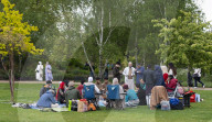Regentís Park, Queen Martyís Garden, London, Great Britain 
2nd May 2022 

Bank Holiday Monday 2nd may 2022 - people enjoy the warm weather at Regentís Park, in London.