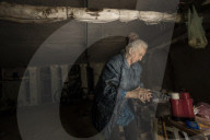 NEWS - Ukraine-Krieg: Bewohner leben immer noch in Wohnungen am Rande von Charkiw