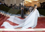 PEOPLE - Stars an der Met Gala 2022