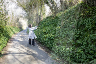 It’s trendy’: wild garlic foragers leave bad taste in mouth of Cornish residents
