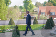NEWS - Deutsche Bundesregierung trifft sich zu einer Klausurtagung im Schloss Meseberg
